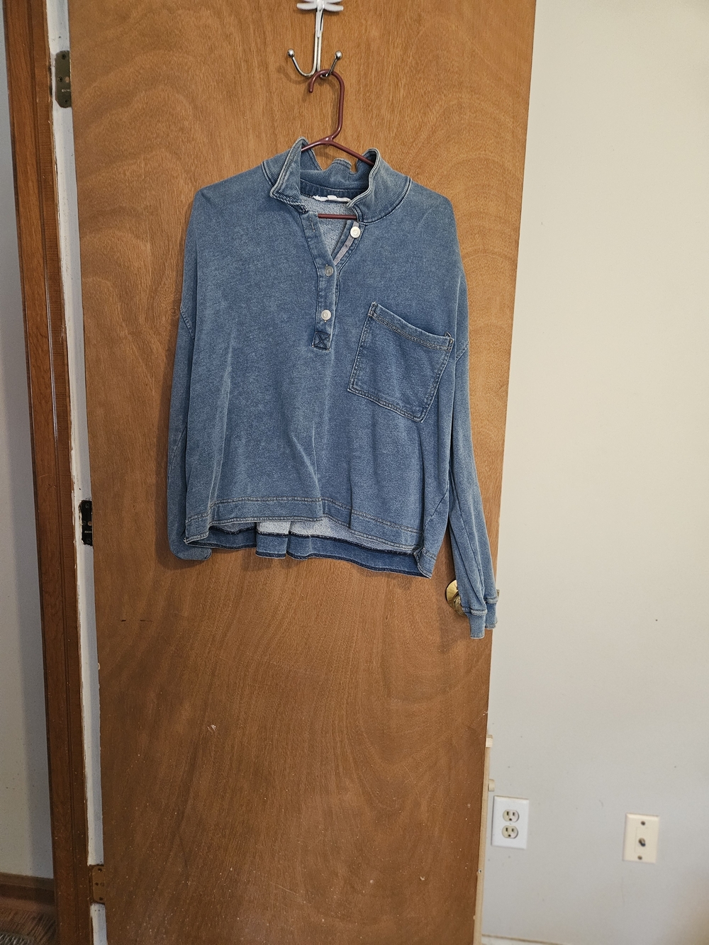 Relaxed Blue Washed Pullover Sweater - Women